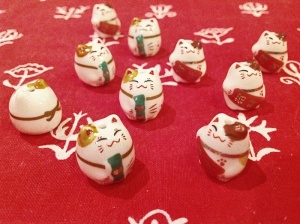 Who can resist the cuteness of cat beads? 